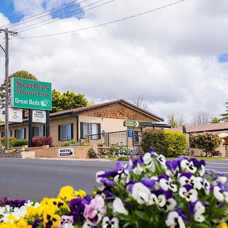 Settlers Motor Inn Тентерфилд Экстерьер фото