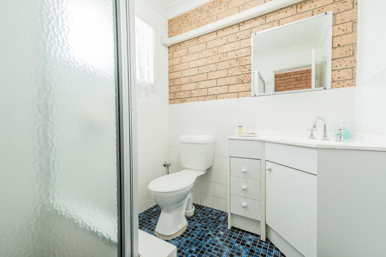 Settlers Motor Inn Тентерфилд Экстерьер фото
